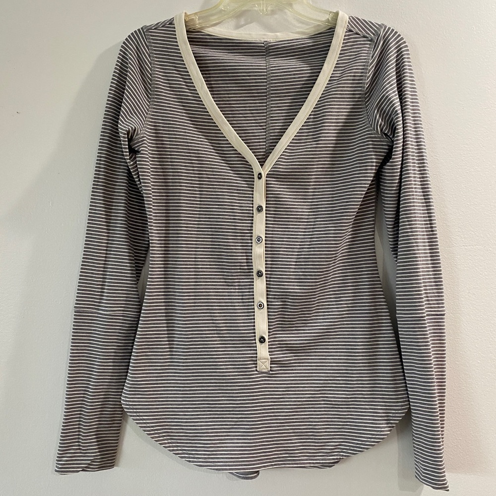 Lululemon Henley